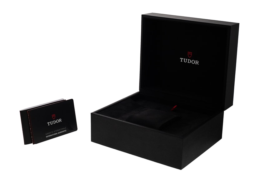 Tudor Black Bay GMT M79830RB-0002